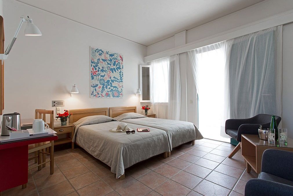 Rose Bay Hotel Kamári Eksteriør bilde